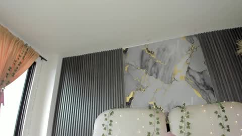 Janne  online show from 5, 4, 2026