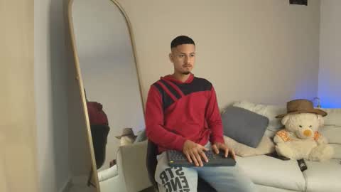 janomar01 online show from 18, 1, 2026