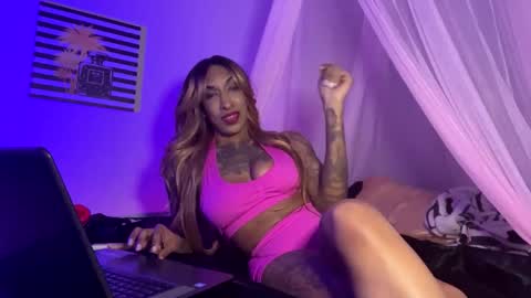 JanuaryVice online show from 17, 11, 2025