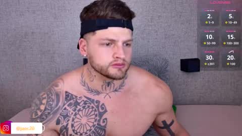 Jaor Owens online show from 4, 3, 2026