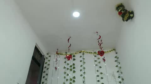 Monik online show from 27, 2, 2025