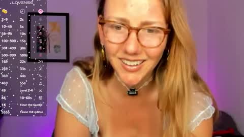 Jasmine Daze online show from 25, 3, 2026