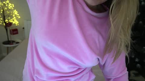 Snapshot of jasminegrayy chatting on 23, 12, 2024 Jasmine online show from 23, 12, 2024