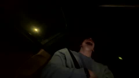 itshis10inchesforbitches online show from 18, 12, 2025