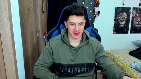 Javier online show from 17, 12, 2024