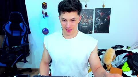 Javier online show from 27, 1, 2025