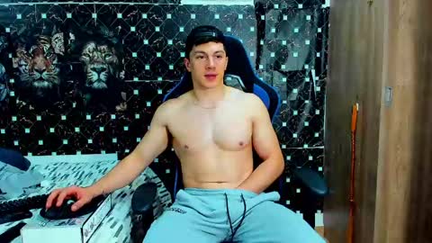 Snapshot of javiersexymann chatting on 13, 5, 2026 Javier online show from 13, 5, 2026