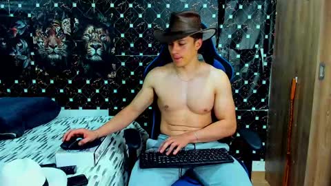 Snapshot of javiersexymann chatting on 18, 5, 2026 Javier online show from 18, 5, 2026