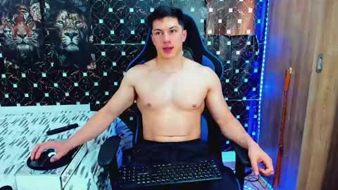Snapshot of javiersexymann chatting on 5, 6, 2026 Javier online show from 5, 6, 2026