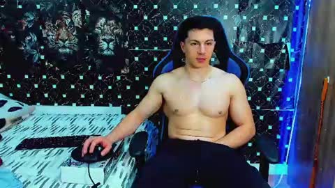 Snapshot of javiersexymann chatting on 11, 6, 2026 Javier online show from 11, 6, 2026