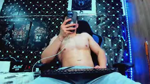 Javier online show from 25, 6, 2026