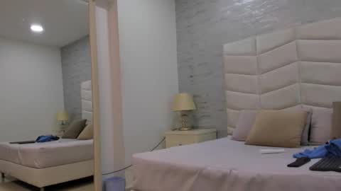 jax black online show from 29, 11, 2025