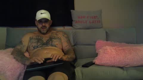 jay_banks0420 online show from 24, 2, 2025