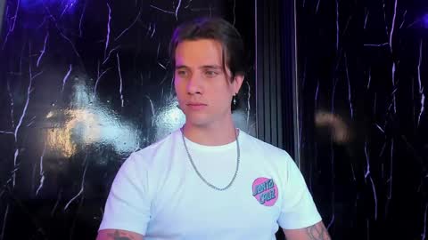 Snapshot of jayalvarrez_ chatting on 24, 5, 2026 Jay Alvarrez online show from 24, 5, 2026