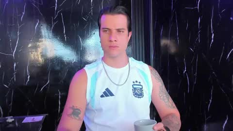 Snapshot of jayalvarrez_ chatting on 25, 5, 2026 Jay Alvarrez online show from 25, 5, 2026