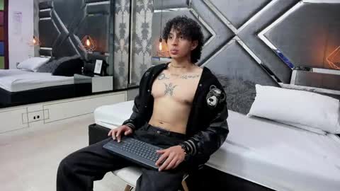 Jay Taylor online show from 21, 4, 2026