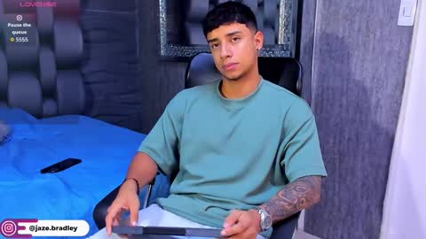 jaze_bradley online show from 3, 10, 2025