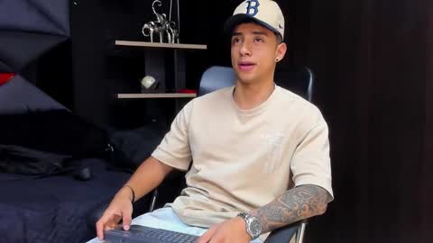 jaze_bradley online show from 4, 12, 2025