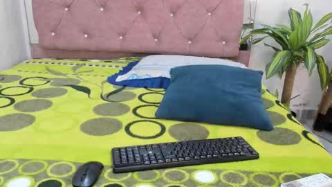 jazmin040_ online show from 15, 1, 2026