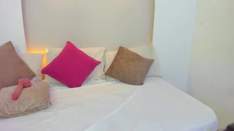 Snapshot of jazmin_flores1 chatting on 28, 2, 2026 Jazmin online show from 28, 2, 2026