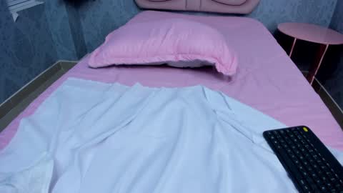 JAZMIN online show from 18, 12, 2024