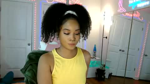 Jazmine Fox online show from 30, 5, 2026