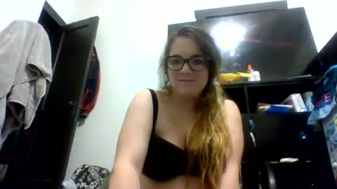 Snapshot of jazzyrae97 chatting on 30, 12, 2024 Jazzyrae online show from 30, 12, 2024