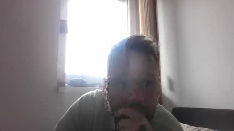 EJ Melody online show from 19, 5, 2026