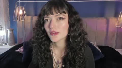 Snapshot of jeannesabatier chatting on 15, 9, 2025 Jean online show from 15, 9, 2025