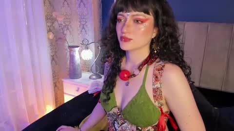 Snapshot of jeannesabatier chatting on 27, 9, 2025 Jean online show from 27, 9, 2025