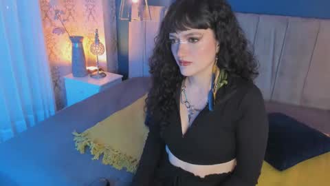 Snapshot of jeannesabatier chatting on 14, 10, 2025 Jean online show from 14, 10, 2025