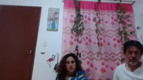 jeans_and_emma online show from 10, 3, 2025