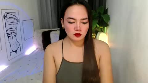 Jeanwants2play online show from 8, 9, 2025