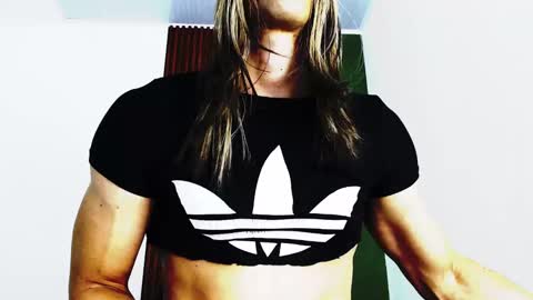 Snapshot of jeanys_sneider chatting on 20, 2, 2025 Jeays online show from 20, 2, 2025