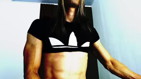 Snapshot of jeanys_sneider chatting on 21, 2, 2025 Jeays online show from 21, 2, 2025