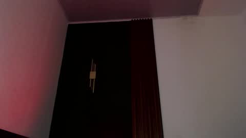 Snapshot of jeanys_sneider chatting on 22, 11, 2025 Jeays online show from 22, 11, 2025