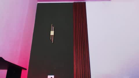 Snapshot of jeanys_sneider chatting on 22, 12, 2025 Jeays online show from 22, 12, 2025