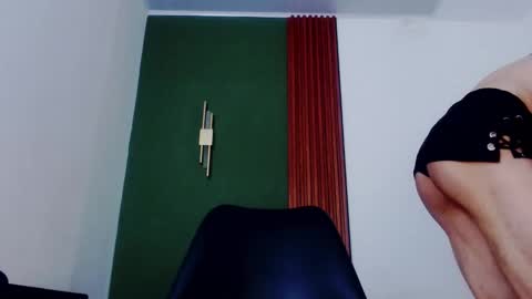 Snapshot of jeanys_sneider chatting on 4, 2, 2026 Jeays online show from 4, 2, 2026