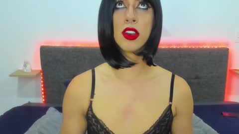  ashley   online show from 4, 3, 2025