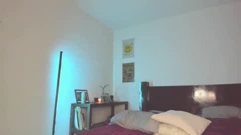 Snapshot of jeinsssgreys chatting on 9, 3, 2025 Greys online show from 9, 3, 2025