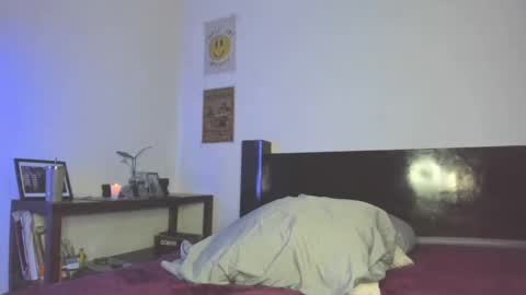 Snapshot of jeinsssgreys chatting on 11, 3, 2025 Greys online show from 11, 3, 2025