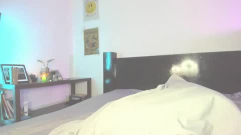 Snapshot of jeinsssgreys chatting on 29, 9, 2025 Greys online show from 29, 9, 2025