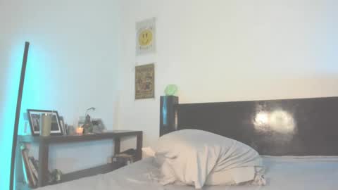 Snapshot of jeinsssgreys chatting on 1, 11, 2025 Greys online show from 1, 11, 2025