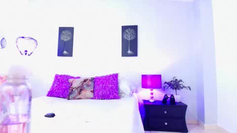 Jelany  online show from 6, 2, 2026