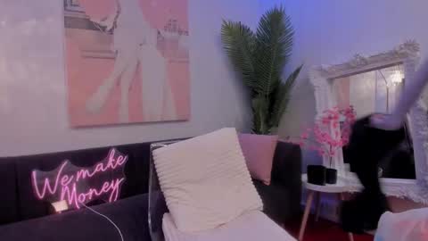 jelly__beanss online show from 6, 10, 2025