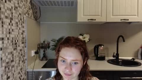 Emily online show from 16, 12, 2024