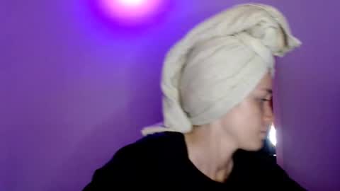 Snapshot of jellyrose chatting on 17, 12, 2025 jellyrose online show from 17, 12, 2025