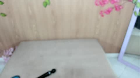 Jenelotizz online show from 4, 5, 2026
