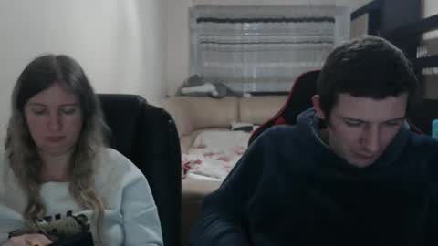 Snapshot of jenisandpeter chatting on 11, 3, 2025 JenisAndPeter online show from 11, 3, 2025