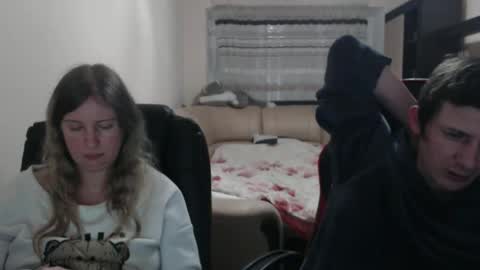 Snapshot of jenisandpeter chatting on 11, 3, 2025 JenisAndPeter online show from 11, 3, 2025